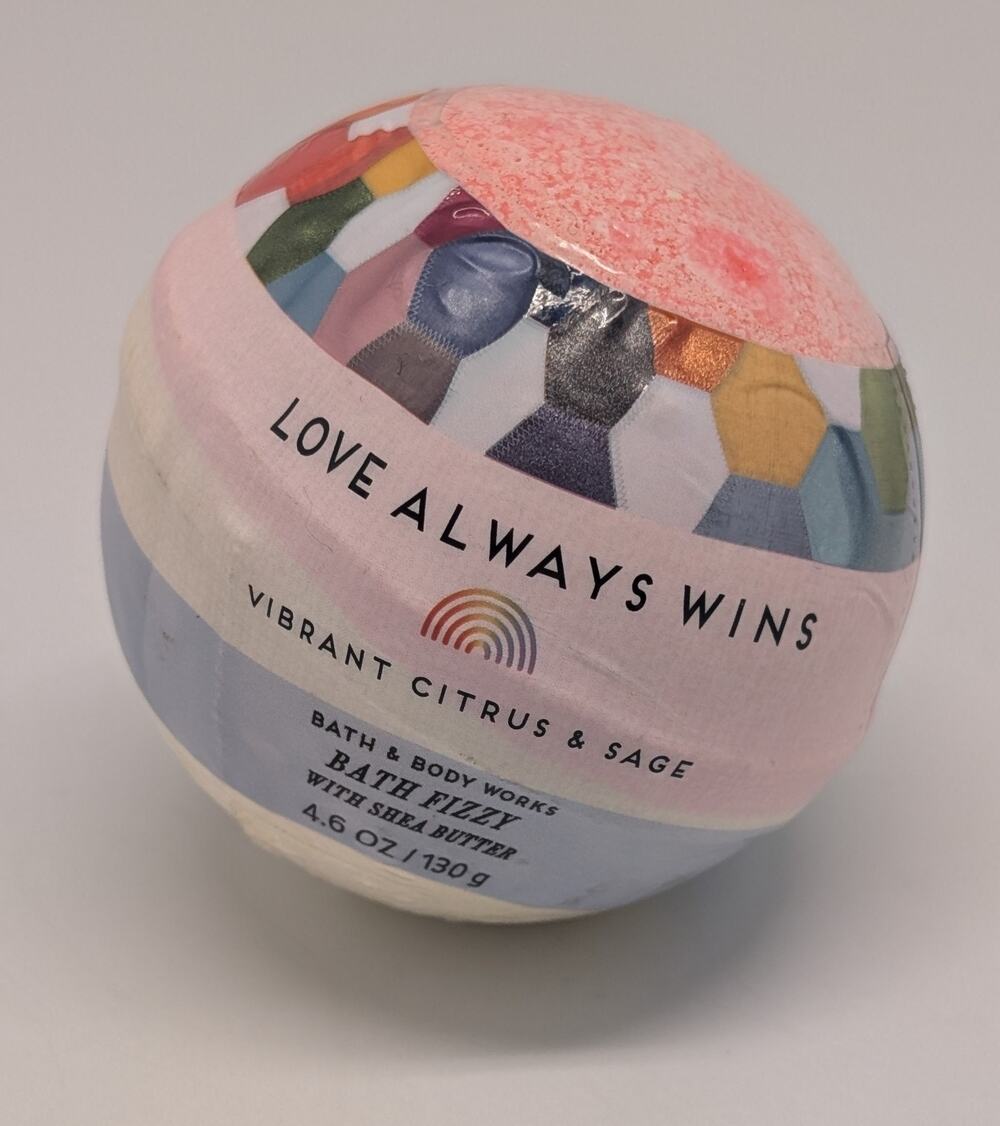 Bath & Body Works LOVE ALWAYS WINS Bath Fizzy Bomb 4.6 oz Citrus & Sage - NEW